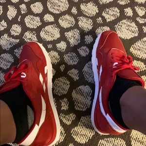 Meet your Posher, Jon-michael